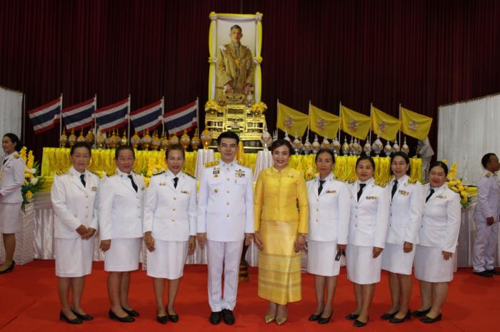 พิธีถวายเครื่องราชสักการะ วางพานพุ่ม และพิธีจุดเทียนถวายพระพรชัยมงคล เพื่อเฉลิมพระเกียรติพระบาทสมเด็จพระจ้าอยู่หัว เนื่องในโอกาสพระราชพิธีมหามงคลเฉลิมพระชนมพรรษา 6 รอบ 28 กรกฎาคม 2567